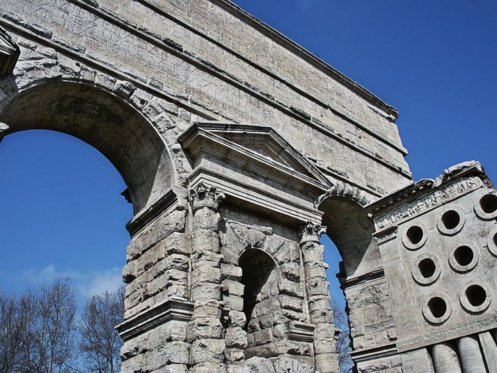 Porta Maggiore Gh Locazione Turistica Рим Экстерьер фото